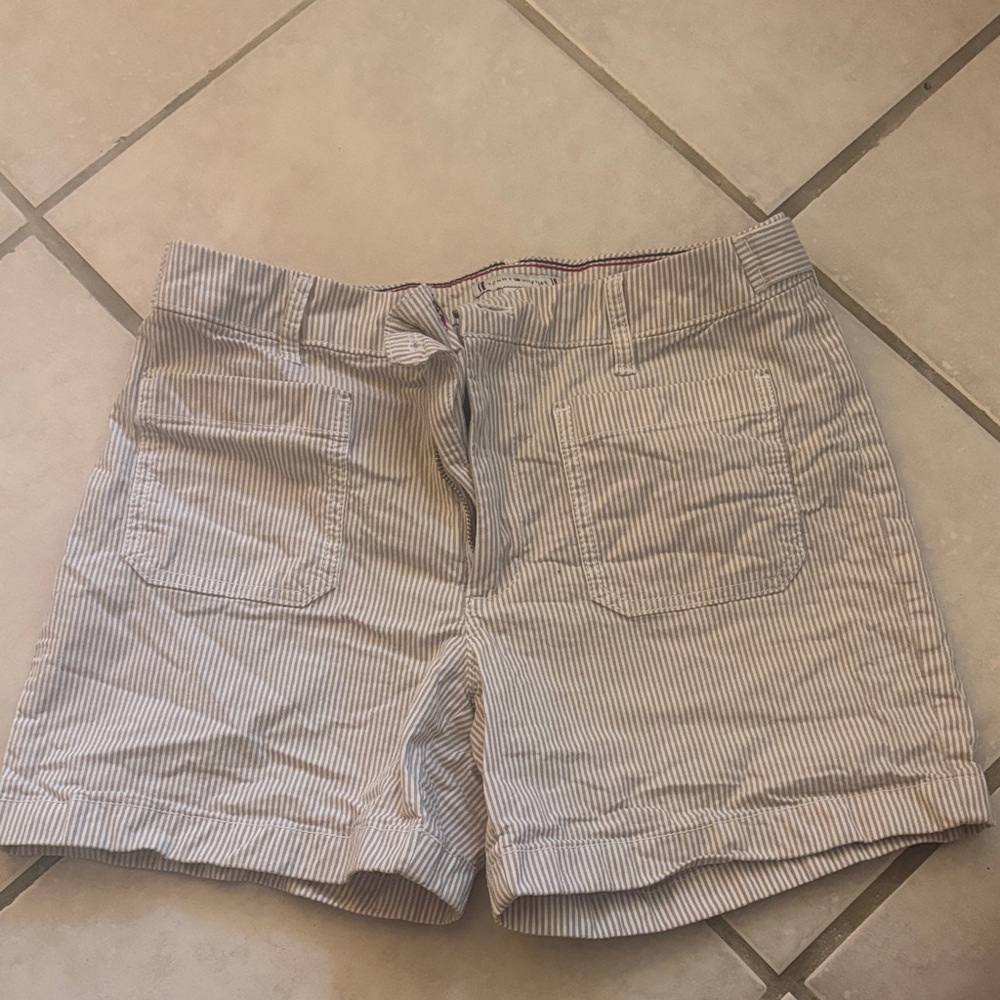 Tommy Hilfiger Cream & Blue Seersucker Stripe Shorts
